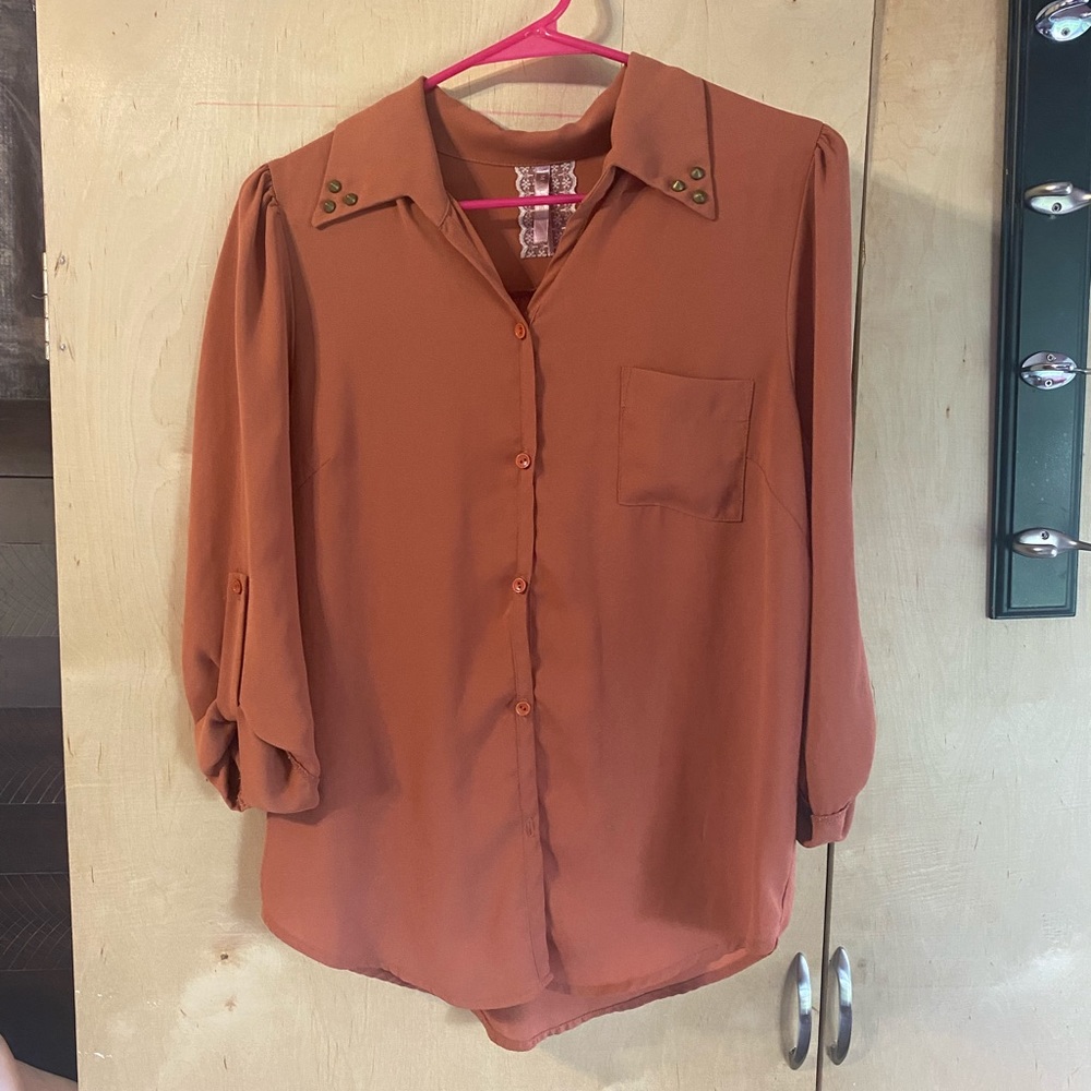 Mauve Long Sleeve Button Up - L